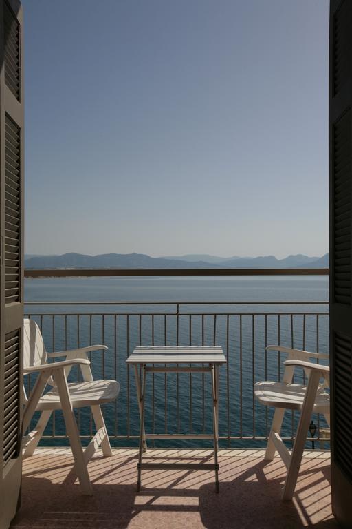 Hotel Theoxenia Loutráki Dış mekan fotoğraf